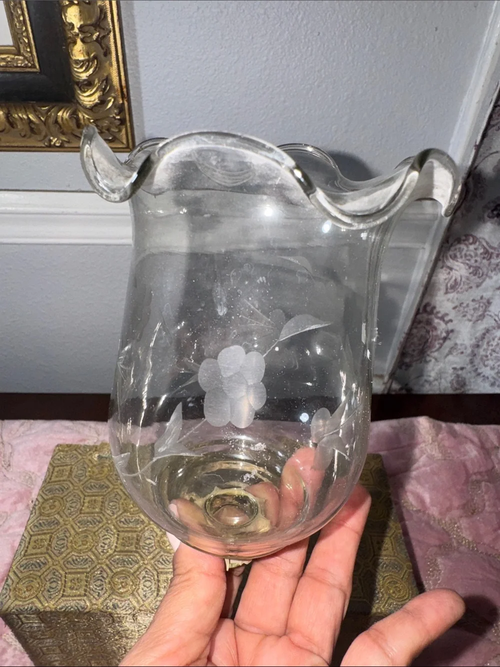 Home Interiors Clear Etched Floral Glass Bell sconce candle holder